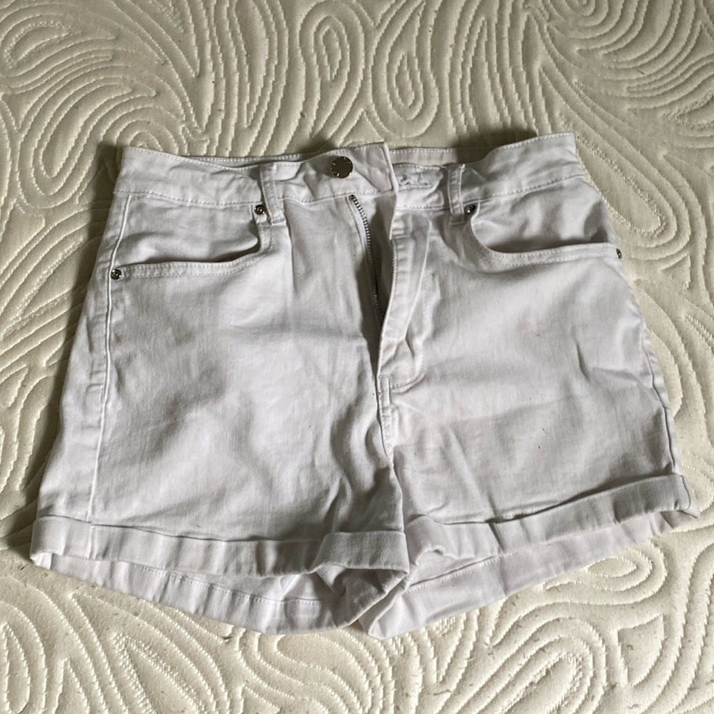 Gently used high wasted shorts